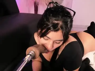 Chaturbate Nude Webcam of danna_adams1