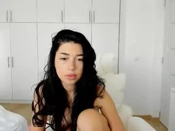 Chaturbate Adult Video Chat of nicolledelight