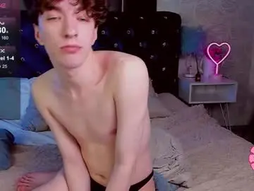 Chaturbate Free Live Porn of trevorbenson
