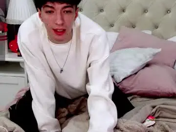 Chaturbate Free Live Porn of trevorbenson