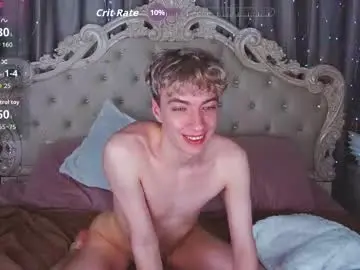 Chaturbate Best live sex cam show of trevorbenson