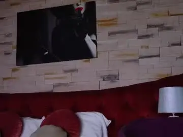 Chaturbate Live Sex Cam of jessy_bee