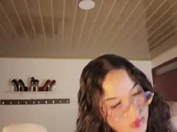 Chaturbate Nude Webcam of renaxi_smith