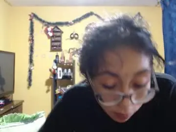 Chaturbate Sex Cam of violetsexhot999