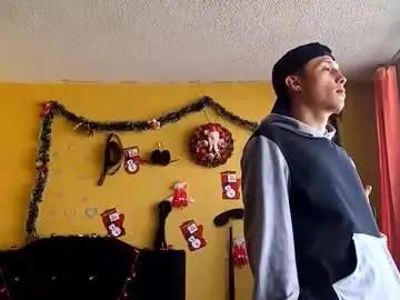 Chaturbate Watch Live Sex Cams of violetsexhot999