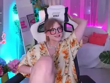 Chaturbate Free Live Porn of crazy__wine