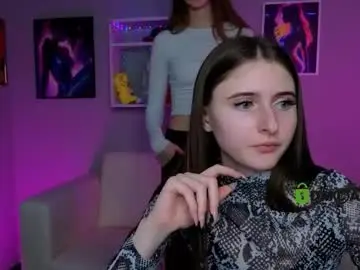 Chaturbate Free Live Porn of flora_ri