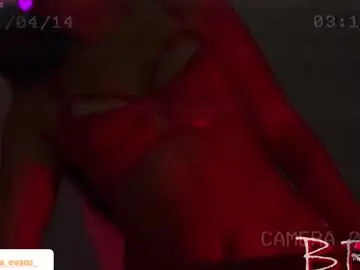 Chaturbate Live Porn of nahiara_evans_