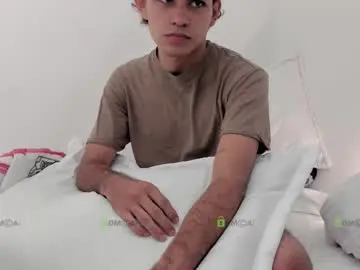 Chaturbate Private Sex Chat of ronaldmq20