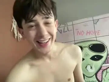 Chaturbate Live Sex Cam of softboy3131