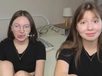 Chaturbate Free Porn Cam of _reverse_gang_