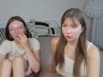 Chaturbate Live Sex Cam of _reverse_gang_