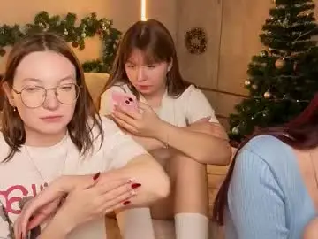 Chaturbate Free Porn Cam of _reverse_gang_