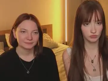 Chaturbate Live Sex Cam of _reverse_gang_