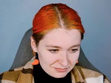 Chaturbate Live Sex Cam of chillsnail_bro