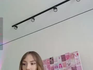 Chaturbate Watch Live Sex Cams of lunainnk