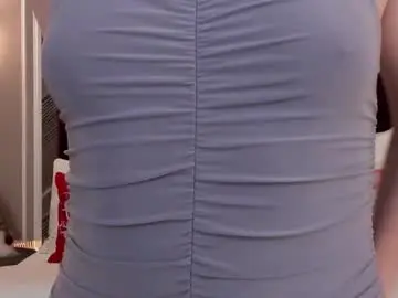 Chaturbate Live Sex Cam of vanessafields