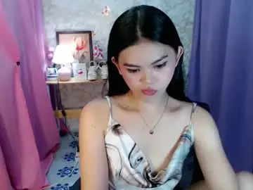 Chaturbate Free Porn Cam of yourlovelytranspinay