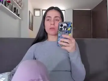 Chaturbate Live Porn of guccipussy1