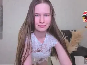 Chaturbate Adult Video Chat of yana_squrel_22