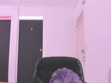 Chaturbate Sex Cam of coralinexxx07