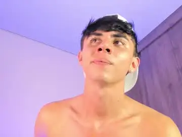 Chaturbate Sex Chat of demian_cute