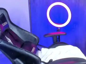 Chaturbate Adult Video Chat of demian_cute