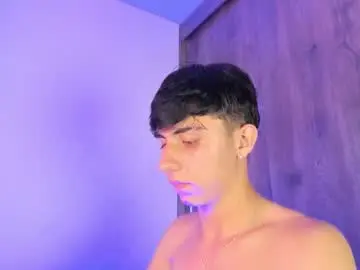 Chaturbate Live Sex of demian_cute