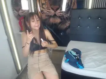 Chaturbate Watch Live Sex Cams of ariana_toro