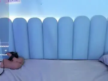 Chaturbate Live Sex Cam of curvy_rousi