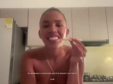 Chaturbate Adult Webcam of gia_curly