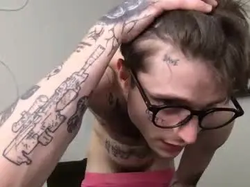 Chaturbate Watch Live Sex Cams of prettyboyszn