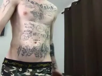 Chaturbate Live Sex Cam of prettyboyszn