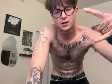 Chaturbate Watch Live Sex Cams of prettyboyszn