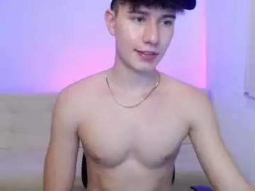 Chaturbate Sex Chat of adrian_morelli