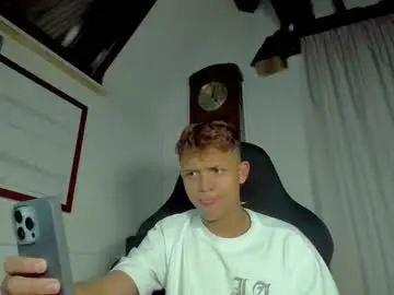 Chaturbate Nude Webcam of carlos_foxx