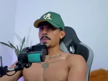 Chaturbate Free Live Porn of lukeetaylor_