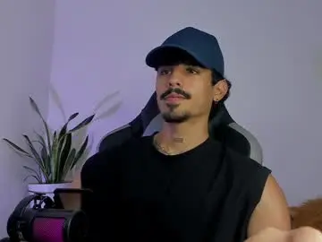 Chaturbate Live Porn of lukeetaylor_