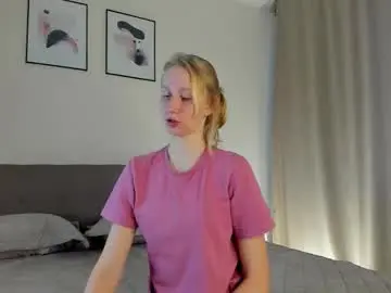 Chaturbate Watch Live Sex Cams of janellelitscher