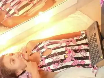 Chaturbate Best live sex cam show of sharlottedoll