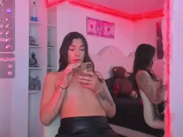 Chaturbate Live Sex of camila_coxx