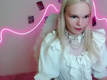 Chaturbate Live Sex Cam of emily_nyaffe