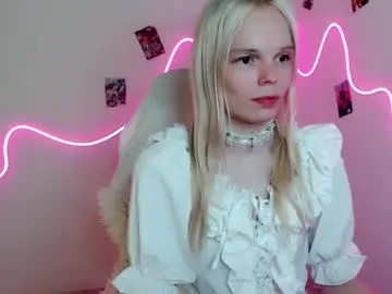 Chaturbate Live Porn of emily_nyaffe