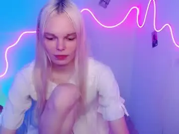 Chaturbate Free Live Porn of emily_nyaffe