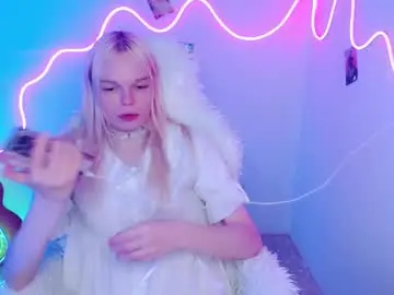 Chaturbate Best live sex cam show of emily_nyaffe