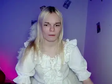 Chaturbate Live Porn of emily_nyaffe