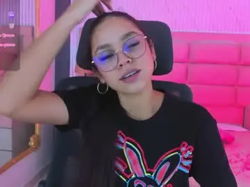 Chaturbate Live Sex of carolinefyre