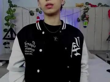 Chaturbate Free Live Porn of mykelcano