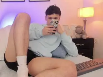 Chaturbate Sex Cam of mykelcano