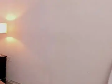 Chaturbate Live Sex Cam of mykelcano